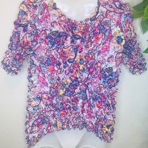 Women’s multi color shirt